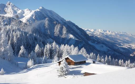 The Most Stylish Ski Chalets for Your Eyes Only