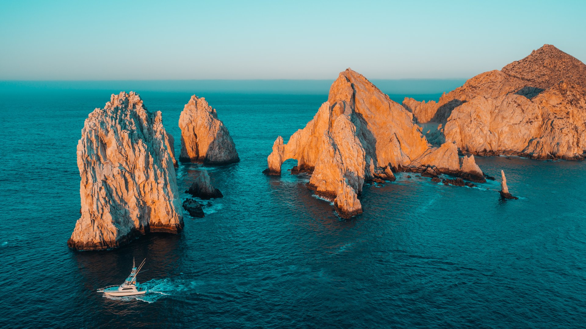 5 Places You Cannot Miss When Visiting Los Cabos