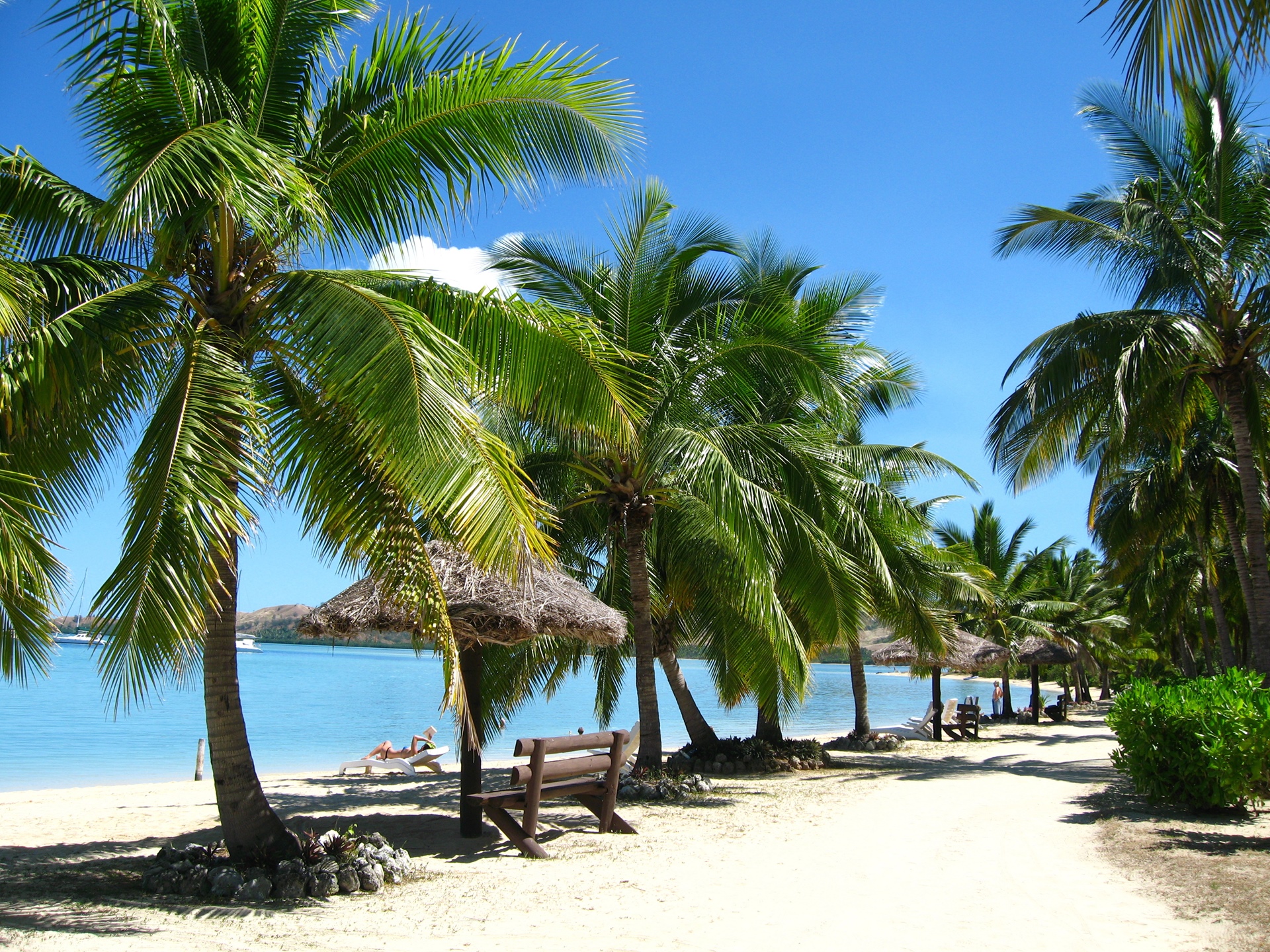 Plan a getaway at Fiji Islands
