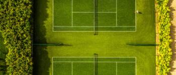 VILLAS WITH TENNIS COURT