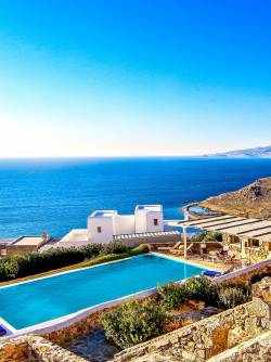 Greece, Aegean Islands, Mykonos, Houlakia