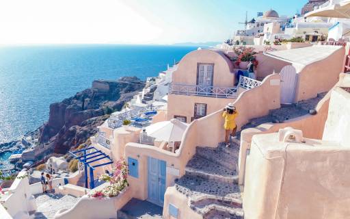 Santorini things to do