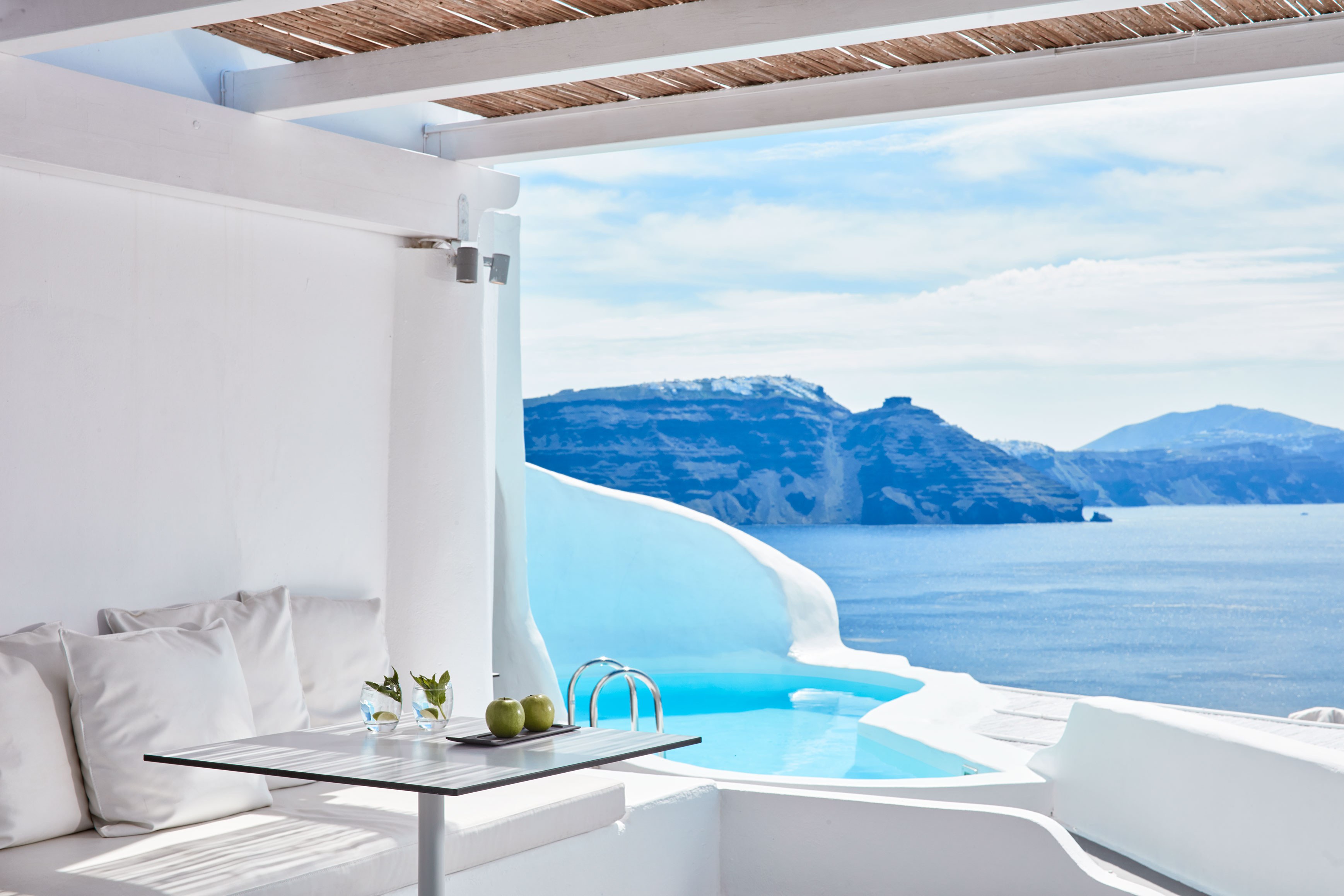 Master Suite with Plunge Pool at Katikies Santorini