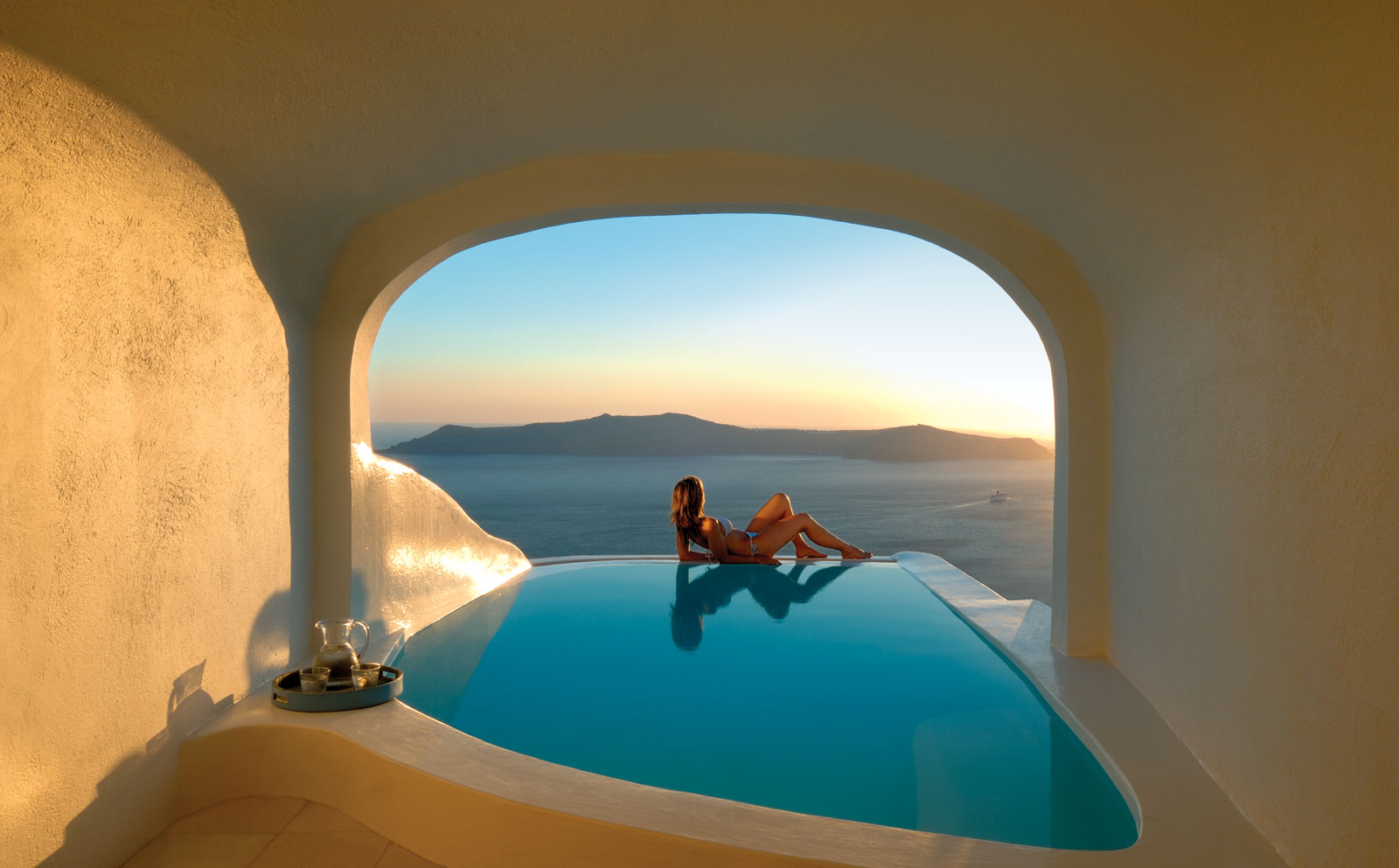 Sun Rocks Suite at Sun Rocks Hotel Santorini