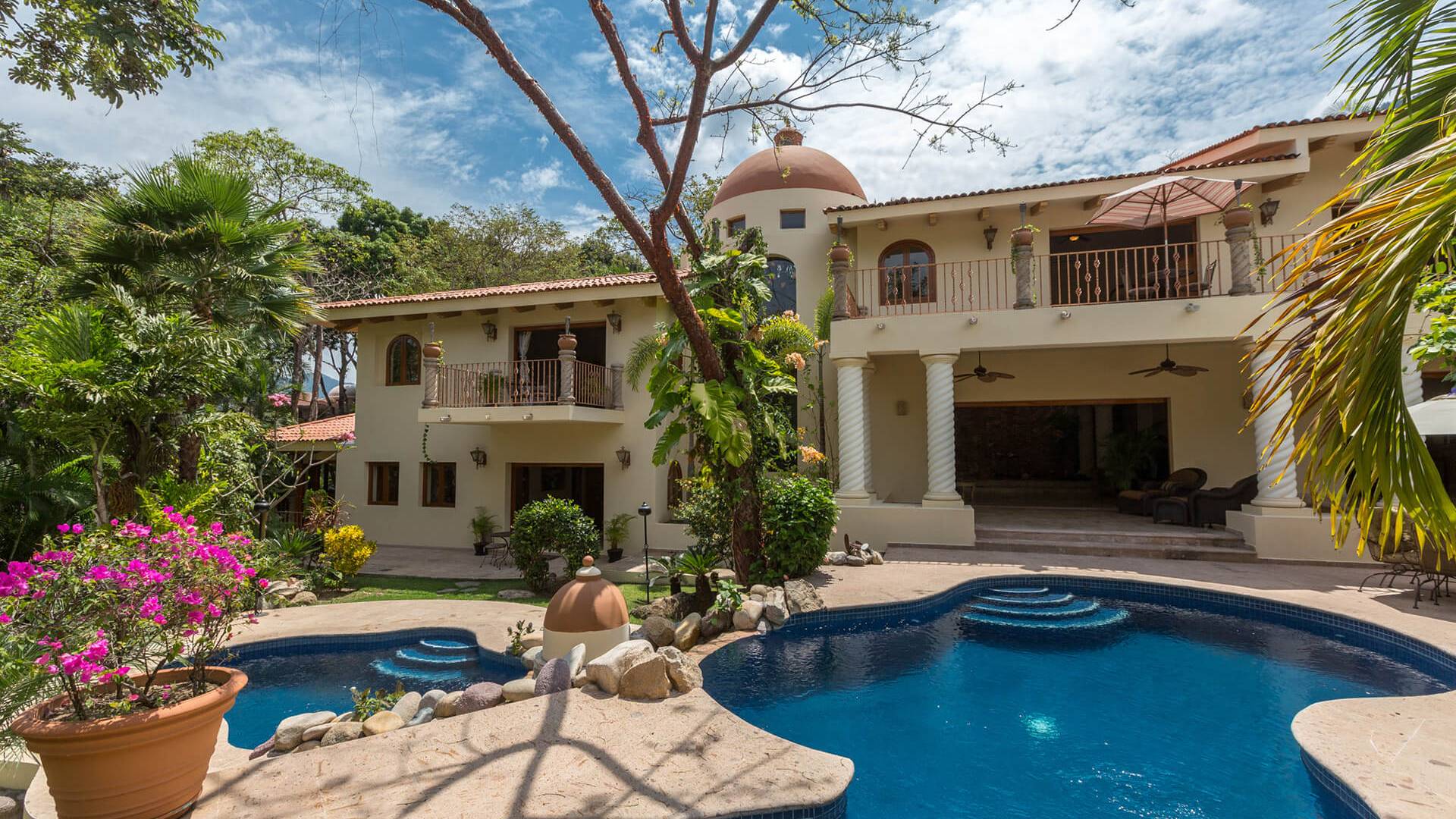 Villa Tesoro del Mar Puerto Vallarta | By UniqueVillas