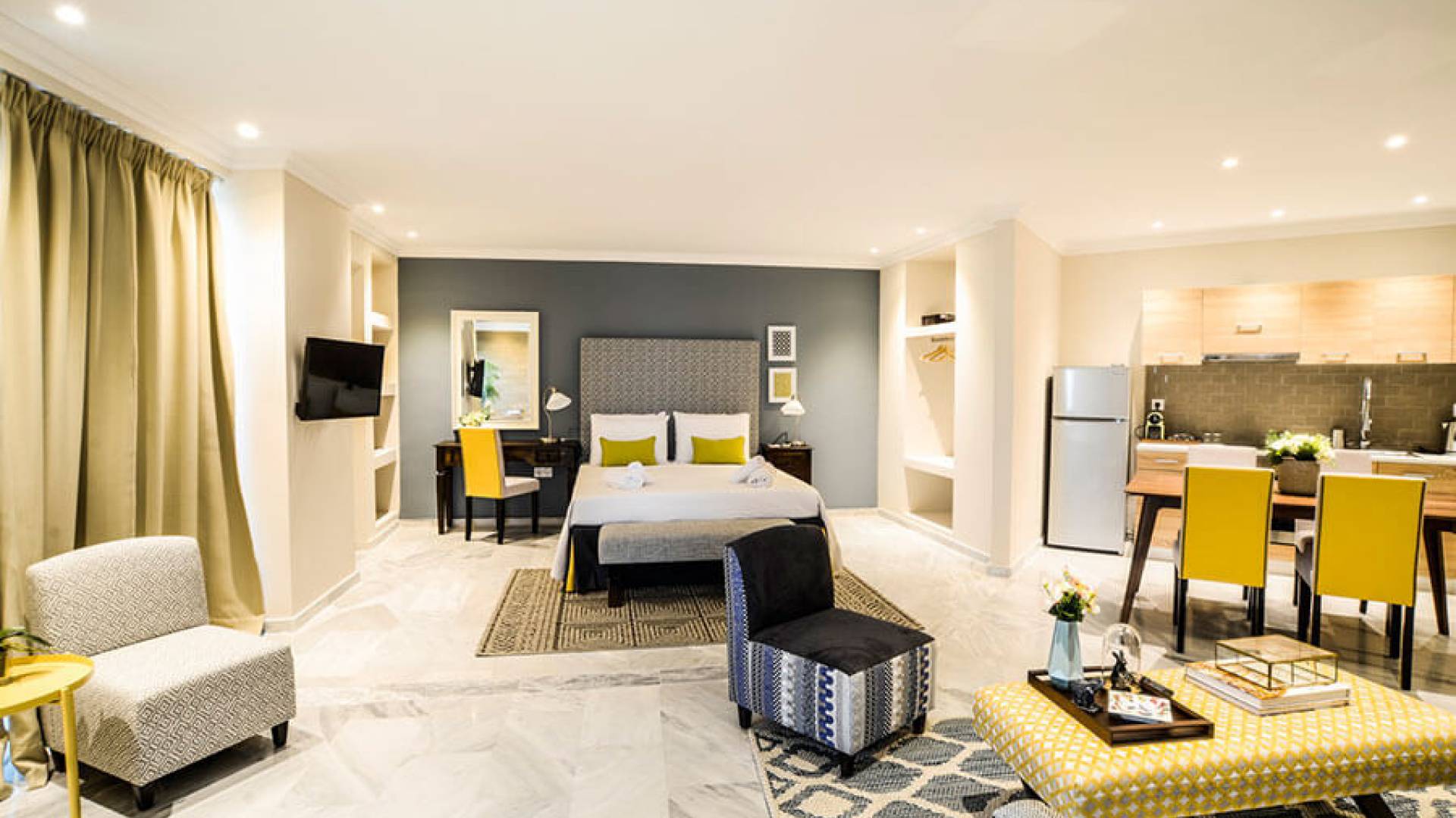 The Nine Interconnected Room in Athens By UniqueVillas.gr