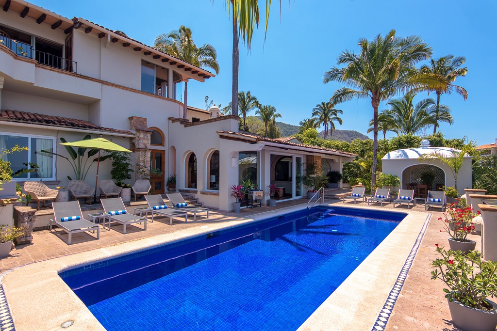 Casa Peregrina Puerto Vallarta