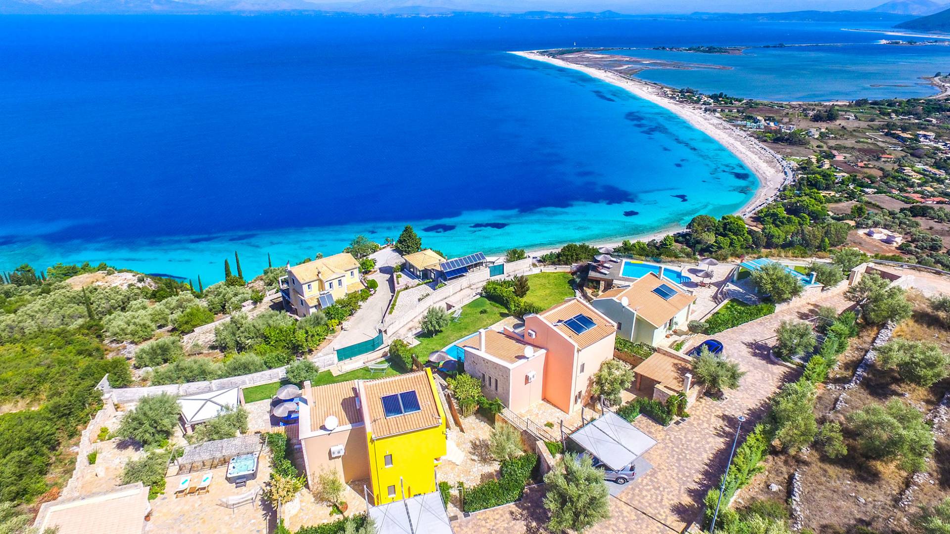 Thea Thalatta Villas Lefkada | By UniqueVillas