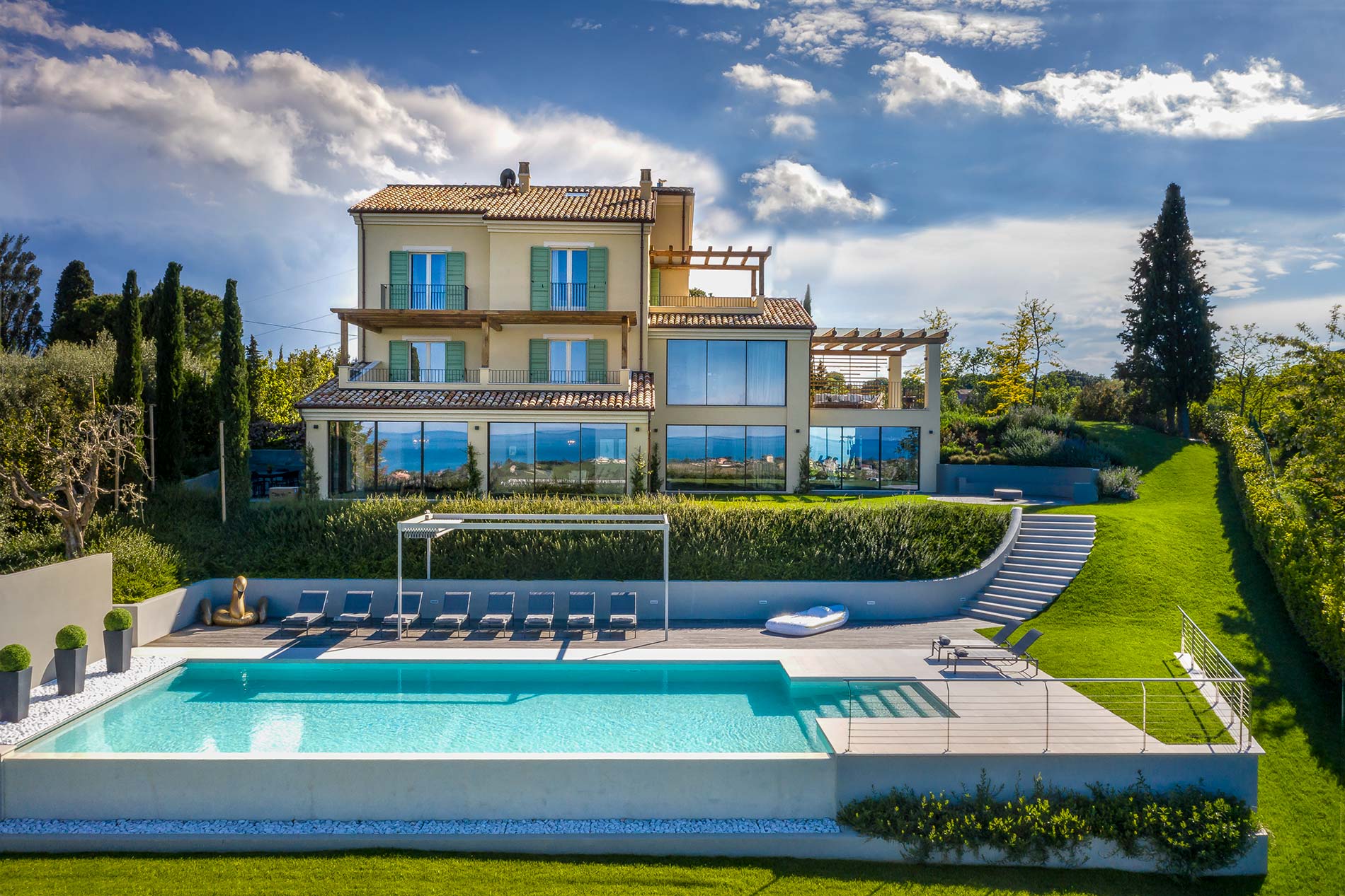 Вилла в милане