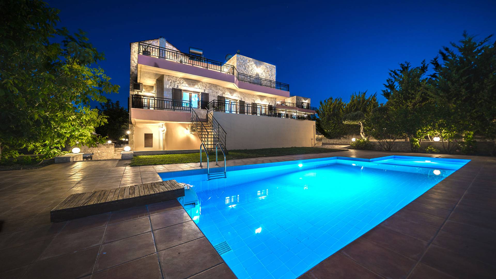 Louloudaki Villa 2 Crete | By UniqueVillas