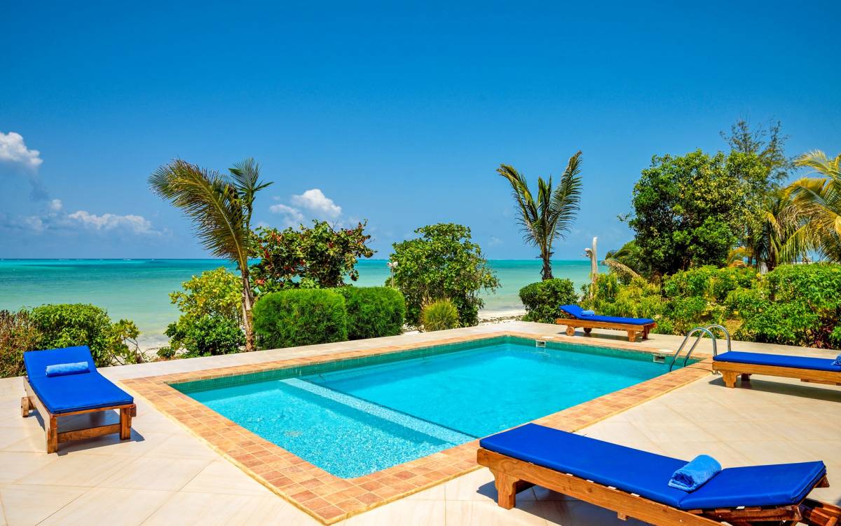 Serenity Ocean Front Villa Zanzibar