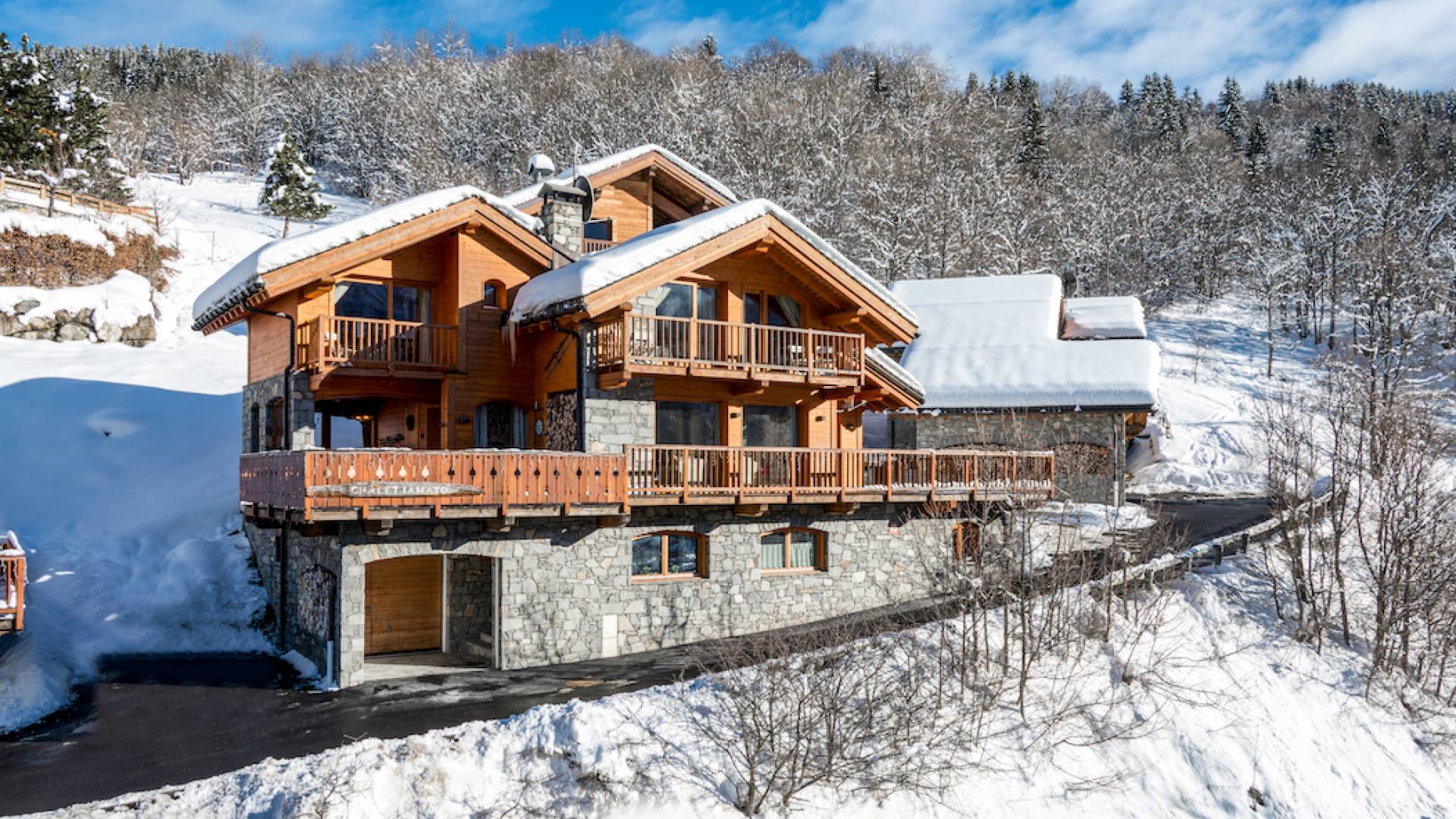 Chalet Iamato Meribel - Three Valleys Ski Resort | By UniqueVillas