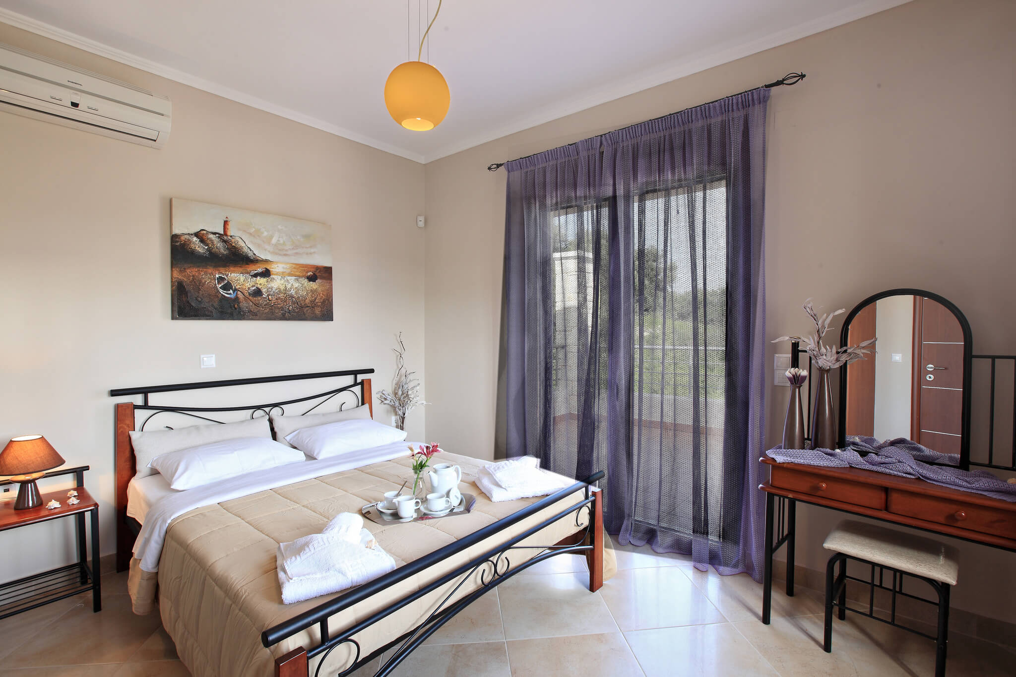 Junior Suite at Kinsterna Hotel Monemvasia - Grèce, Péloponnèse, Lakonia