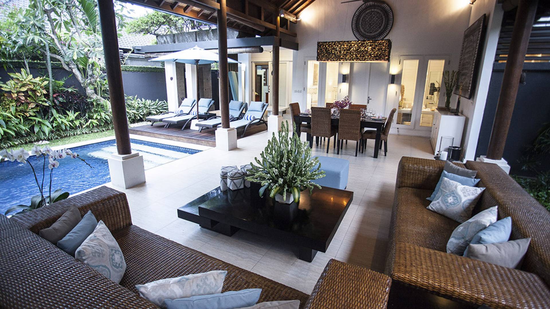 lakshmi villas seminyak