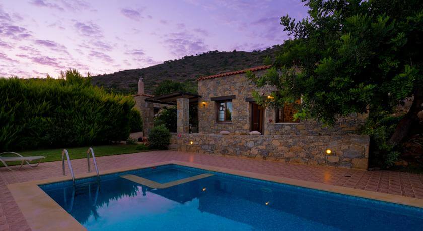 3BR Oceanfront Reef Villa at Sailrock Resort - Turcas y Caicos, caicos del sur