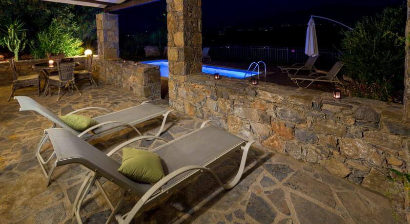 3BR Oceanfront Coral Villa at Sailrock Resort - Turcas y Caicos, caicos del sur