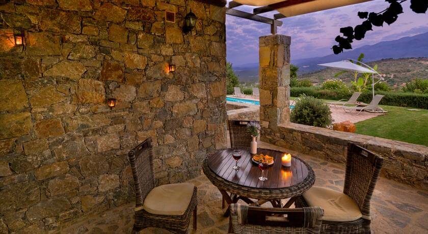 4BR Beachfront Villa at Sailrock Resort - Turques-et-Caïques, Caïques du Sud